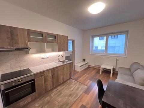 Prodej bytu 2+kk, Náchod, Žižkova, 40 m2