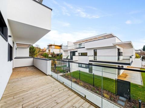 Pronájem bytu 2+kk, Praha - Troja, Pod Hrachovkou, 45 m2