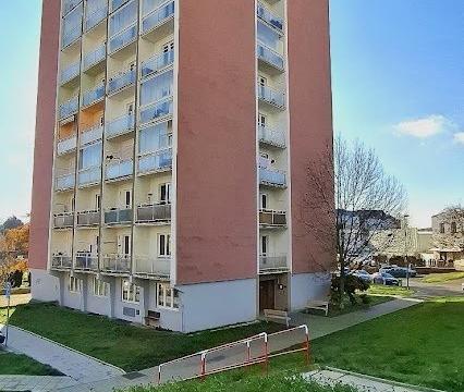 Prodej bytu 2+1, Slaný, Stehlíkova, 56 m2