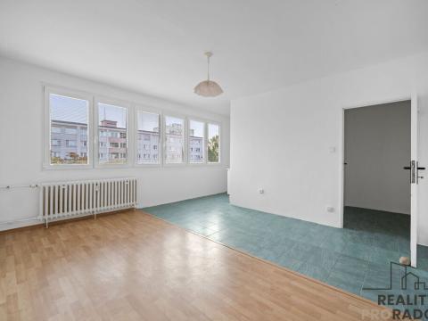 Pronájem bytu 1+kk, Pardubice, Ohrazenická, 28 m2