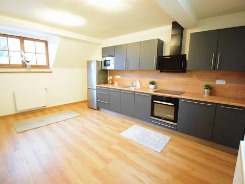 Pronájem bytu 2+kk, Beroun, V Pražské bráně, 36 m2