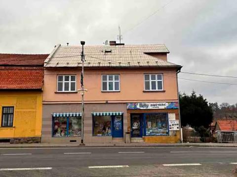 Prodej vícegeneračního domu, Vizovice, Palackého Nám., 240 m2