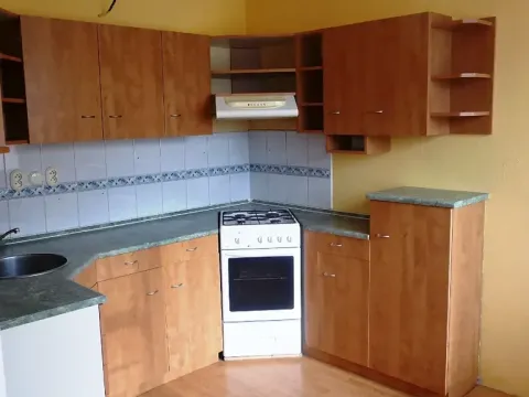 Prodej bytu 3+1, Teplice, Hlávkova, 54 m2