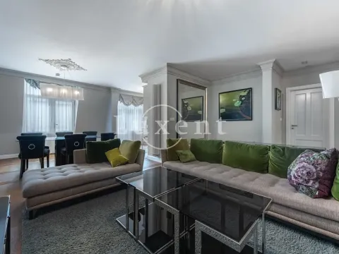 Prodej bytu 4+kk, Karlovy Vary, Vřídelní, 162 m2