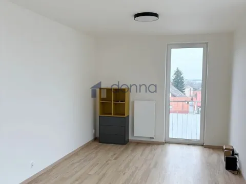 Pronájem bytu 2+kk, Praha, Hofbauerova, 48 m2