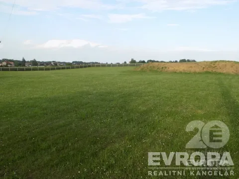 Prodej komerčního pozemku, Pardubice, Ostřešanská, 6736 m2