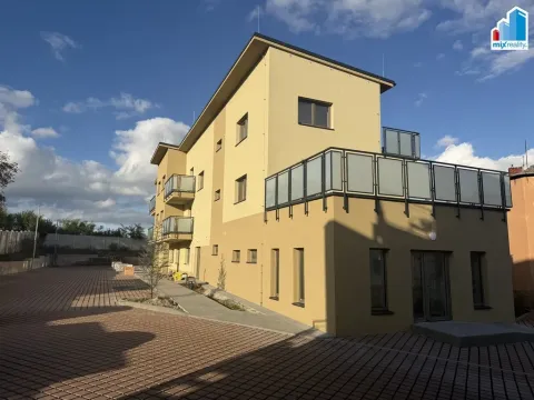 Pronájem bytu 3+kk, Nýřany, Benešova třída, 75 m2