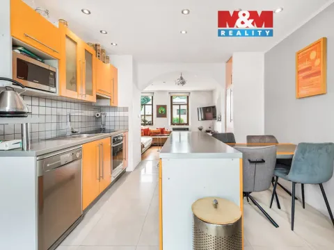 Prodej činžovního domu, Velemín, 264 m2