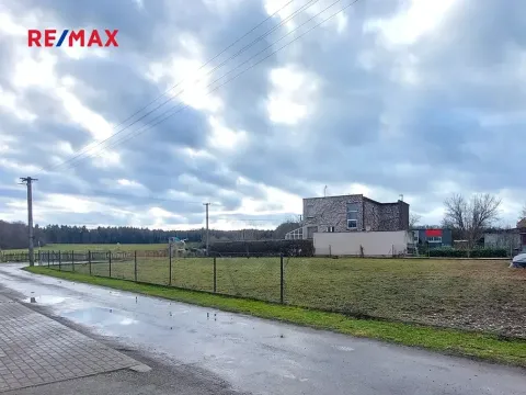 Prodej pozemku pro bydlení, Svojšice, 946 m2