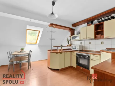 Prodej bytu 3+1, Dvůr Králové nad Labem, Klazarova, 100 m2