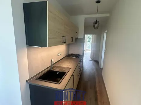 Pronájem bytu 2+1, České Budějovice, Dobrovodská, 63 m2