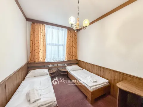 Pronájem bytu 1+kk, Zlín, náměstí Práce, 22 m2