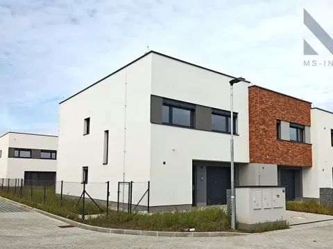 Prodej rodinného domu, Praha - Satalice, Trabantská, 143 m2