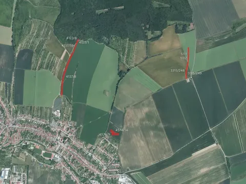 Prodej pole, Hluk, 18695 m2