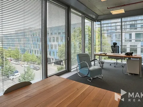 Pronájem kanceláře, Praha - Holešovice, Jankovcova, 354 m2