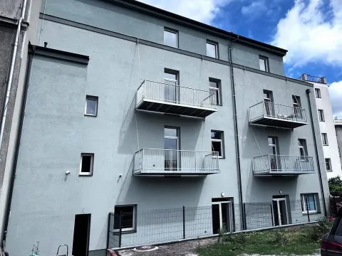 Pronájem bytu 2+kk, Plzeň - Jižní Předměstí, náměstí T. G. Masaryka, 40 m2