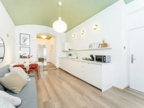Pronájem bytu 2+kk, Praha - Vinohrady, Rumunská, 39 m2