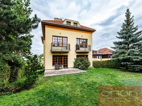 Pronájem rodinného domu, Praha - Břevnov, Oddělená, 316 m2