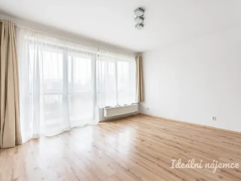 Pronájem bytu 2+kk, Praha - Libeň, Podvinný mlýn, 52 m2