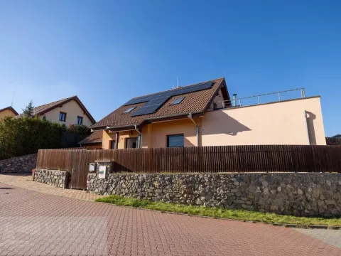 Prodej rodinného domu, Březina, 184 m2