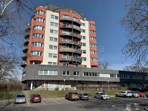 Prodej bytu 3+kk, Pardubice, nábřeží Závodu míru, 92 m2