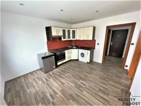 Pronájem bytu 1+1, Rakovník, U Křížku, 36 m2