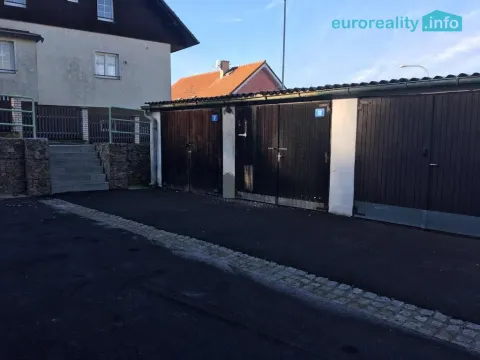Pronájem garáže, Karlovy Vary, U Podjezdu, 24 m2