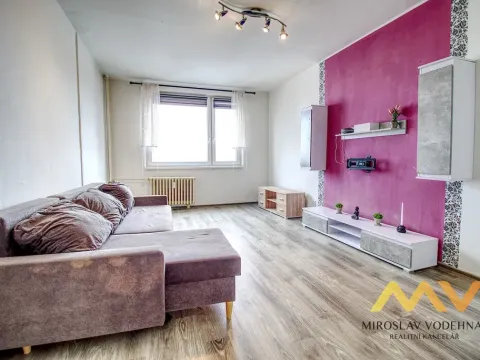 Pronájem bytu 1+1, Hradec Králové - Nový Hradec Králové, třída Edvarda Beneše, 41 m2