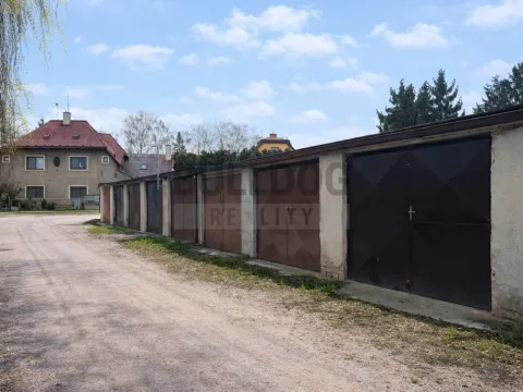 Prodej garáže, Dobrovice, Tyršova, 15 m2