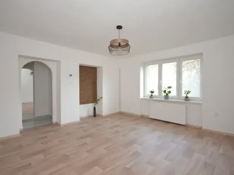 Pronájem bytu 2+1, Frýdek-Místek, Těšínská, 52 m2