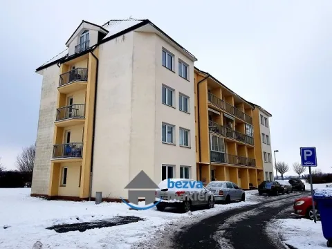 Pronájem bytu 2+kk, Pardubice, Dubinská, 42 m2