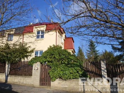 Pronájem rodinného domu, Praha - Žižkov, Hraniční, 120 m2