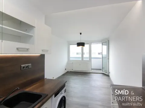 Pronájem bytu 2+kk, Kolín, Moravcova, 42 m2