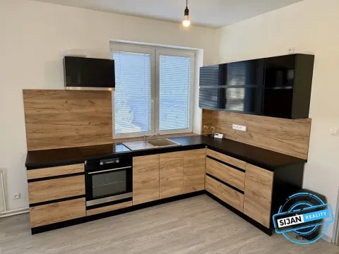 Pronájem bytu 4+kk, Opava, Kolofíkovo nábřeží, 105 m2