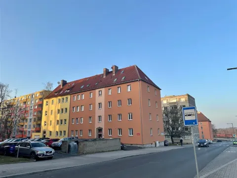 Pronájem bytu 4+kk, Cheb, Husova, 78 m2