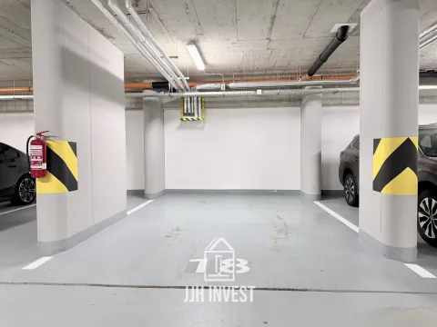 Pronájem garáže, Praha - Stodůlky, Hasilova, 18 m2