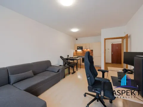 Pronájem bytu 2+kk, Praha - Stodůlky, Karla Kryla, 50 m2