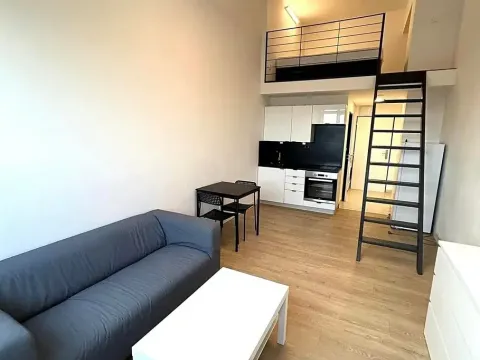 Pronájem bytu 1+kk, Praha - Vysočany, Poděbradská, 31 m2