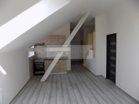 Pronájem bytu 2+kk, Dobříš, Antonína Dvořáka, 58 m2