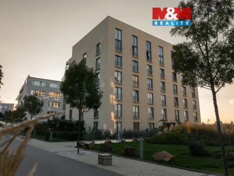 Prodej bytu 3+kk, Praha - Libeň, Novovysočanská, 67 m2