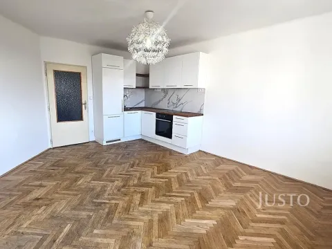 Pronájem bytu 2+kk, Písek, Mírové nám., 50 m2