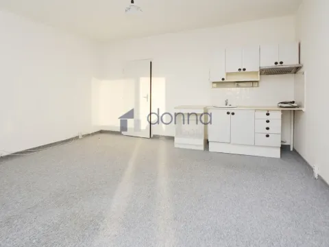 Pronájem bytu 1+kk, Praha, Mařatkova, 30 m2