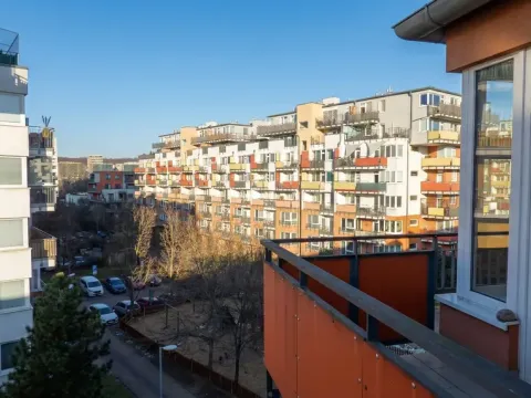 Pronájem bytu 2+kk, Praha - Vysočany, Poděbradská, 51 m2