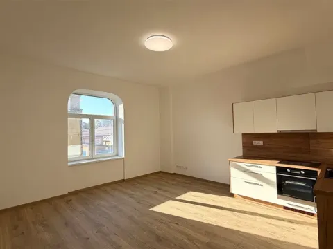 Pronájem bytu 2+kk, Cheb, Evropská, 52 m2