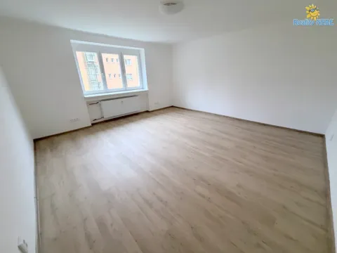 Pronájem bytu 3+1, Praha - Břevnov, Junácká, 77 m2