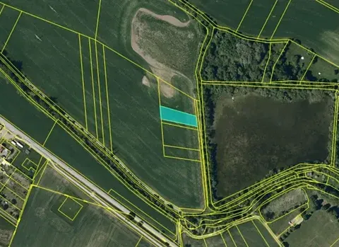 Prodej pole, Dobromilice, 363 m2