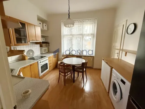 Pronájem bytu 2+1, Praha, Na stráži, 80 m2