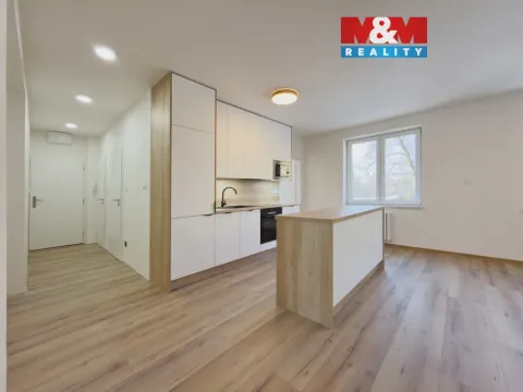 Prodej bytu 3+1, Karviná - Hranice, Slovenská, 67 m2