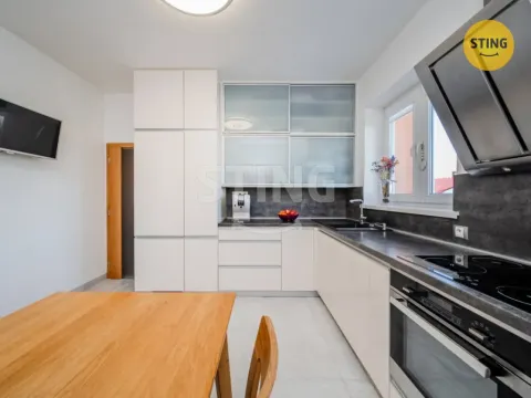 Prodej bytu 2+1, Ostrava, Edisonova, 66 m2