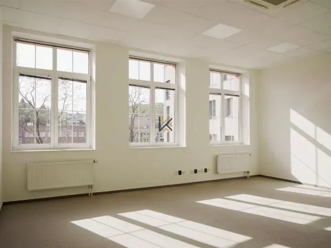 Pronájem kanceláře, Praha - Smíchov, Nádražní, 41 m2